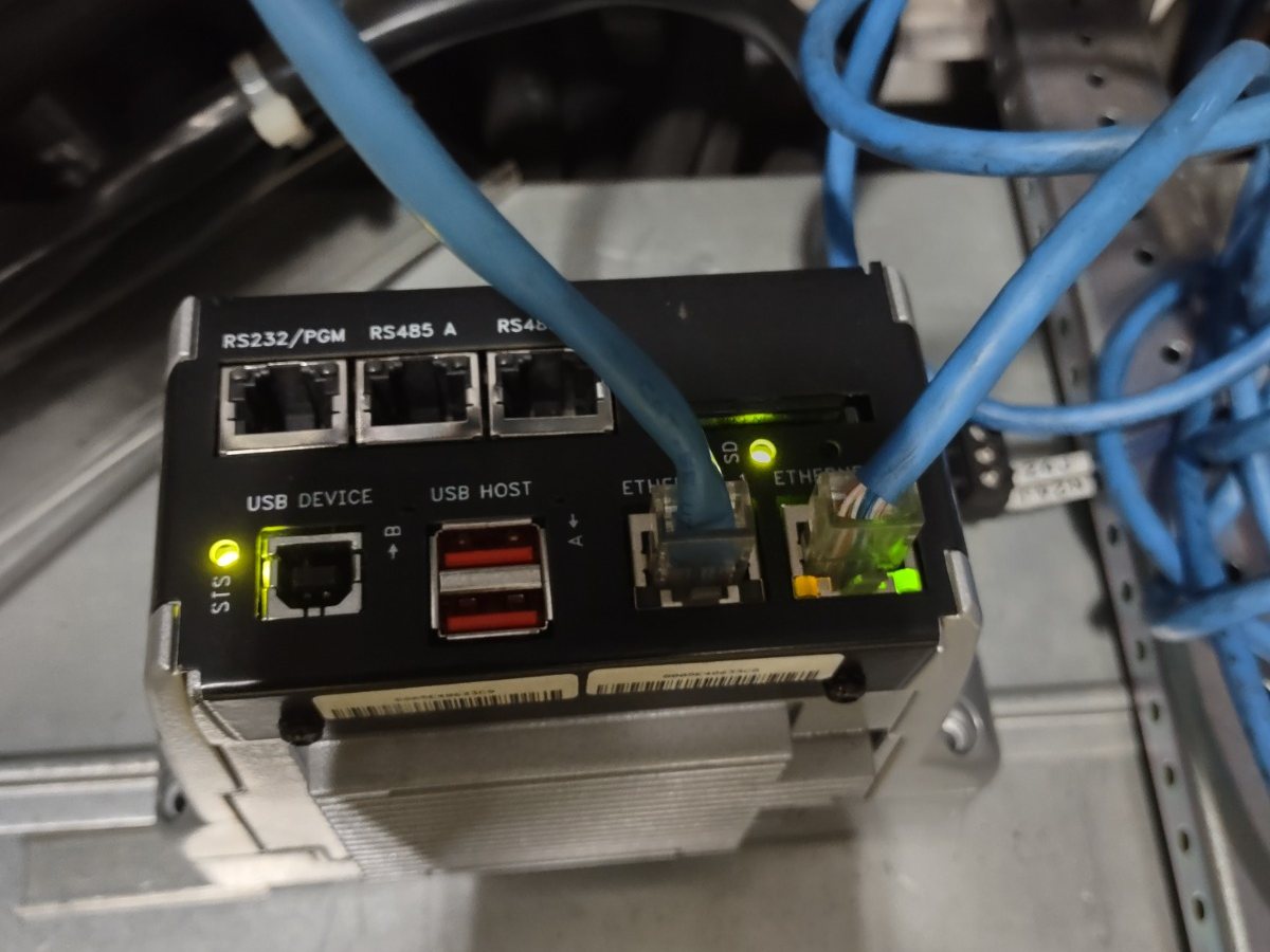 Industrial communication module with serial and Ethernet ports